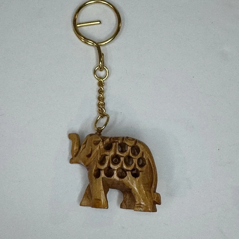 Hand Carved Wooden Elephant Good Luck Key‎ Chain